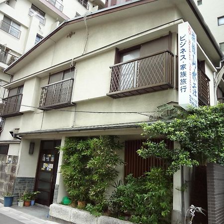 Ryokan Sansuiso Tokio Buitenkant foto