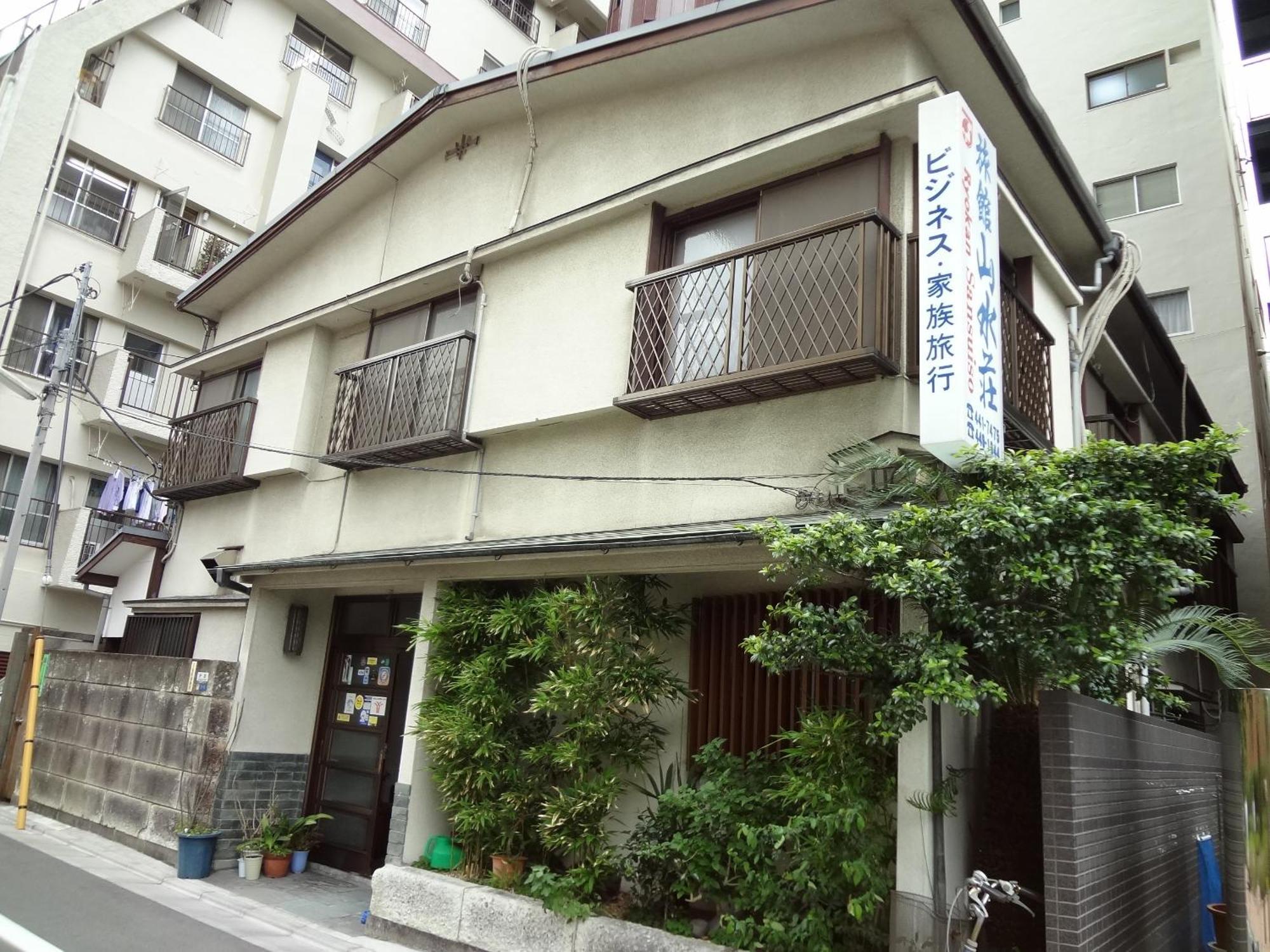 Ryokan Sansuiso Tokio Buitenkant foto